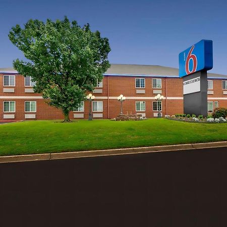 Motel 6 Tulsa, Ok - Central Exterior foto